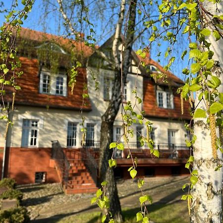 Mleczarnia Hotel Restauracja Chludowo Exteriör bild